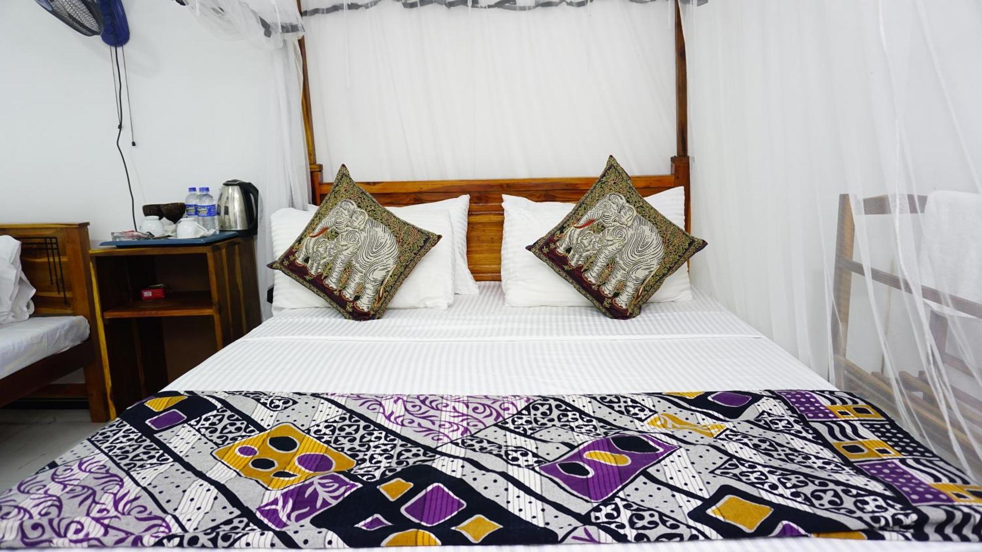 Namal Homestay Сігірія Екстер'єр фото