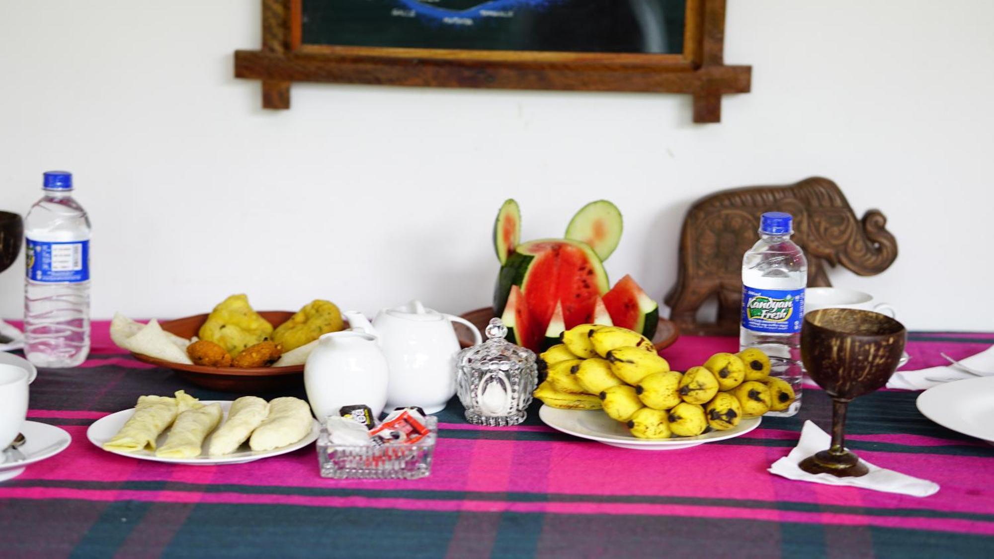 Namal Homestay Сігірія Екстер'єр фото
