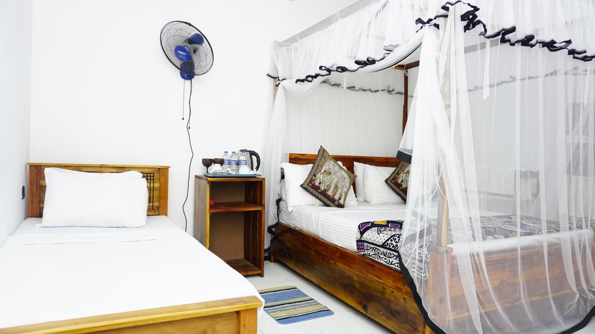 Namal Homestay Сігірія Екстер'єр фото
